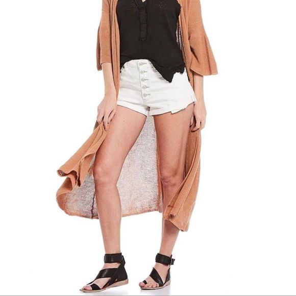 FREE PEOPLE | Romeo Distressed Rolled Cut-Off Mid-Rise Shorts in White - Picture 5 of 8